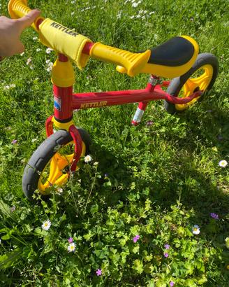 Bicicletta senza pedali