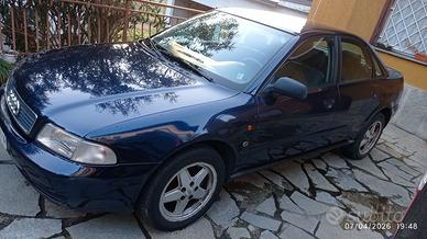 AUDI A4 1800 turbo