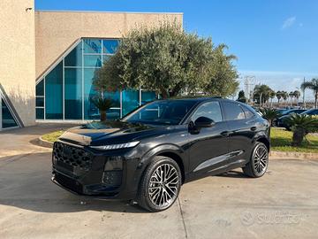 Audi Q3 Spb 2.0 S line Possibilità noleggio no sco