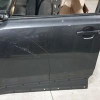 Porta danneggiata anteriore sinistra Toyota CHR