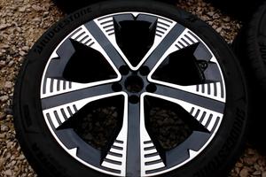 cerchi e gomme nuove 20  maserati