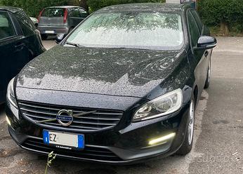 Volvo V60 1.6 D2 Kinetic - 2015 - nessun lavoro