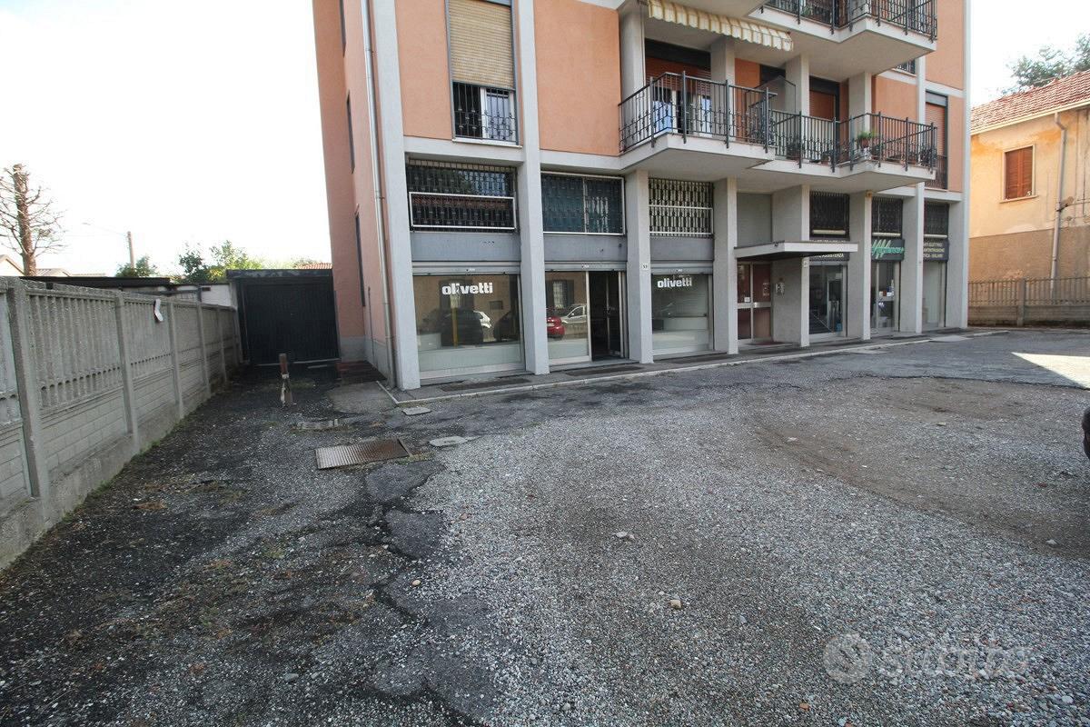Negozio Fagnano Olona [Cod. rif 3327641VCG] - Vista 2