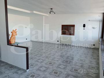 Carini/Paese quadrivani 119 mq con terrazzo