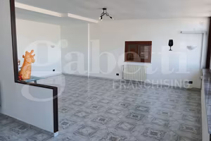 Carini/Paese quadrivani 119 mq con terrazzo