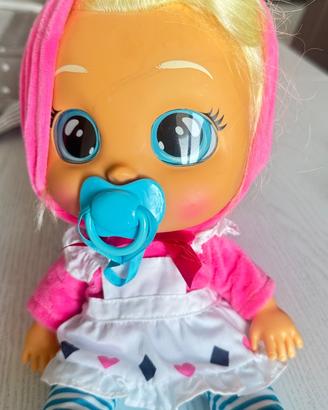 Baby cry Alice in wonderland