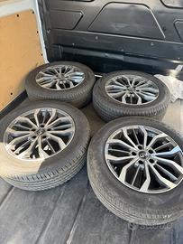 Gomme estive con cerchi