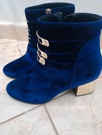 Stivaletti Gattinoni Roma, tacco oro 6 cm.