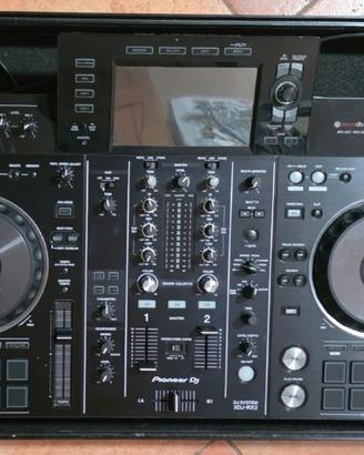 Consolle Pioneer XDJ RX2 + Flight case 