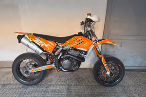 Ktm 450 smr + ktm 250 sxf + Vespa gts 300 super