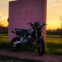 Suzuki drz 400 sm (2005)