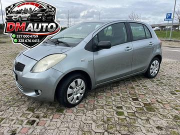 Toyota Yaris 1.4 D-4D 5 porte Sol