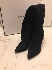 Stivali in pelle Guess scamosciato n37