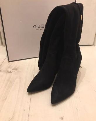 Stivali in pelle Guess scamosciato n37