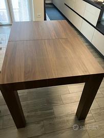 Tavolo in legno allungabile 120x80 cm + 40 + 40 cm