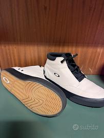 Scarpe OAKLEY nuovi