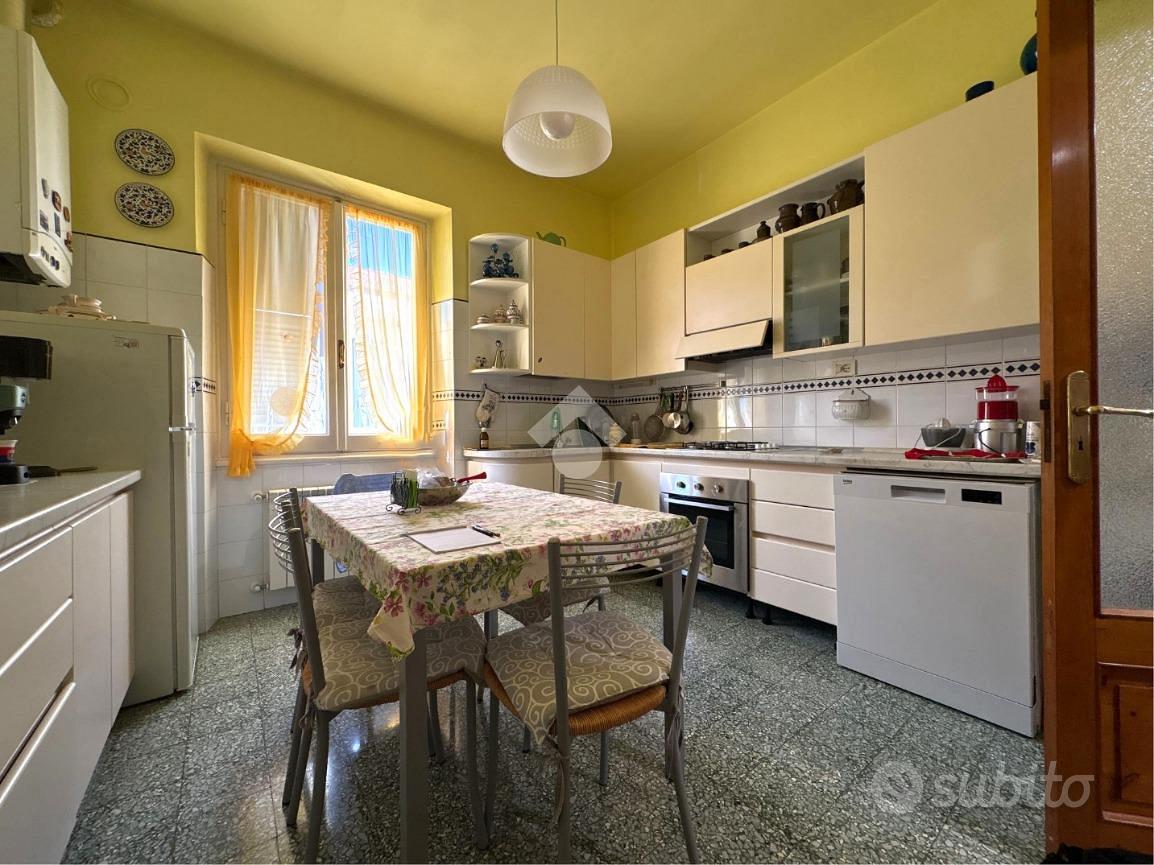 4 LOCALI A CHIAVARI - View 4