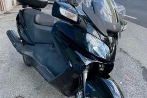 SUZUKI BURGMAN 650 AN EXECUTIVE