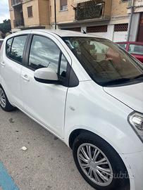 Suzuki splash