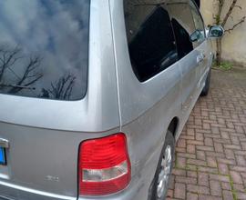 KIA Carnival 2ª serie - 2005