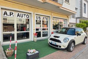 Mini Cooper SD Clubman 2.0 16V D Automatica