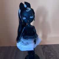 Bambola Rainbow High