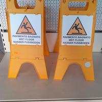 CARTELLO SEGNALETICO PAVIMENTO BAGNATO