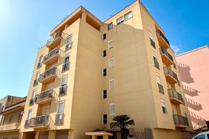 Luminoso 3 vani pronto da abitare