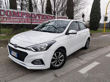 Hyundai i20 1.2 5 porte Connectline 81000km 6/2019