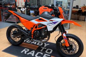 Ktm 390 SMC