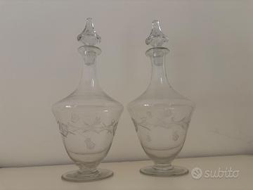 Bottiglie per liquori in cristallo con incisioni