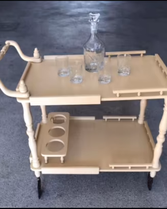 Carrello portavivande