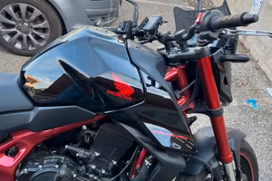 Honda Horner CB 750 2024