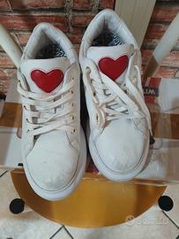 Scarpe  Love  Moschino 