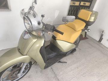 Scarabeo 200 Rotax