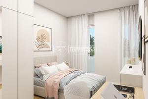 TRILOCALE CON BALCONE