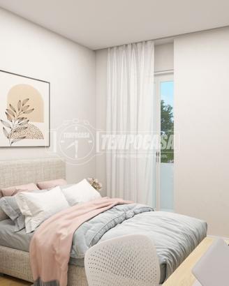 TRILOCALE CON BALCONE