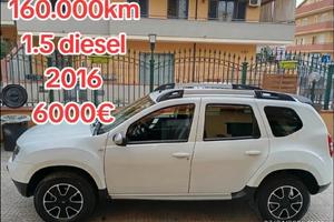 Dacia Duster 1.5 diesel con 160.000 km  
