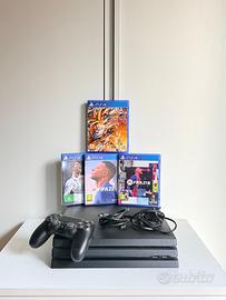 PS4 Pro 1TB + Controller Originale + 5 Giochi e Ca