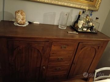 mobile in legno 
