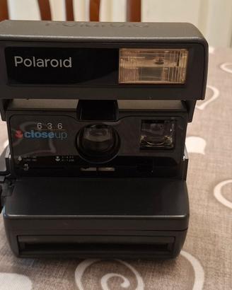 Polaroid 636 Close Up