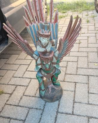 Art  scultura in legna antica indonisia