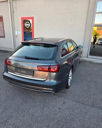 AUDI A6 DEL 2017 PER RICAMBI