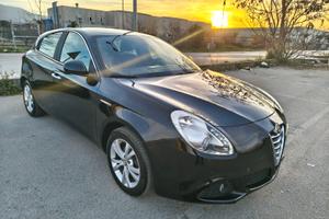 Alfa Romeo Giulietta 1.6 JTDM-2 105 CV Distinctiv