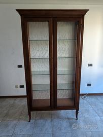 Vetrinetta in legno massello con vetri su tre lati