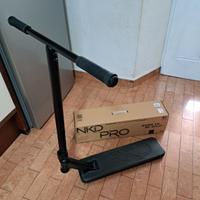 monopattino da trampolino NKD PRO