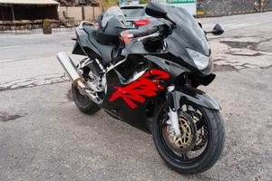 Honda CBR 600 F