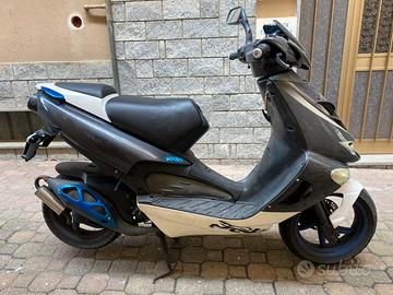 Aprilia SR 50 LC - 1999 (convertito a carburatore)