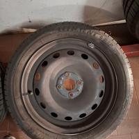 gomme estive 185 55 R15 82V good year