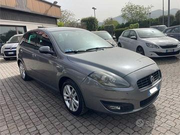 FIAT Croma 1.9 Multijet Emotion